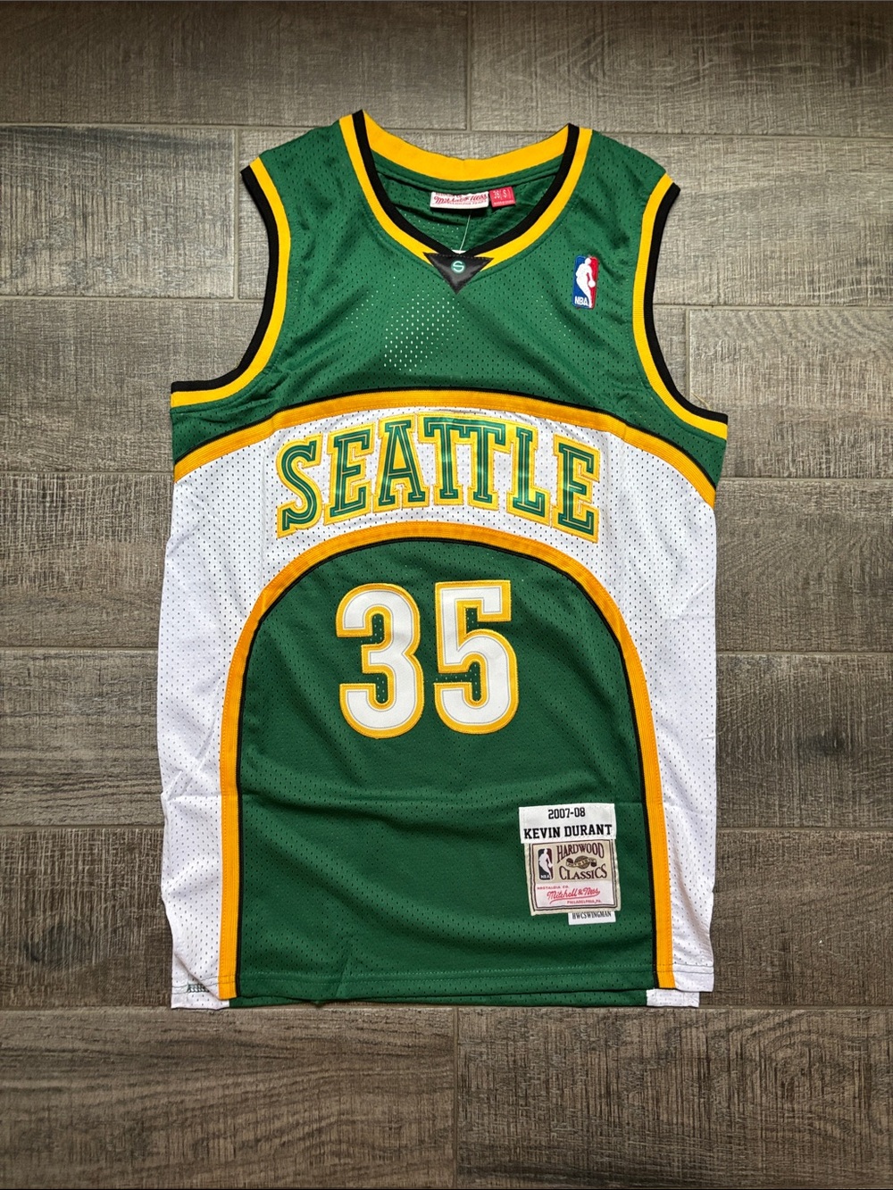 Mitchell & Ness Green Seattle SuperSonics Kevin Durant Jersey Men’s Small